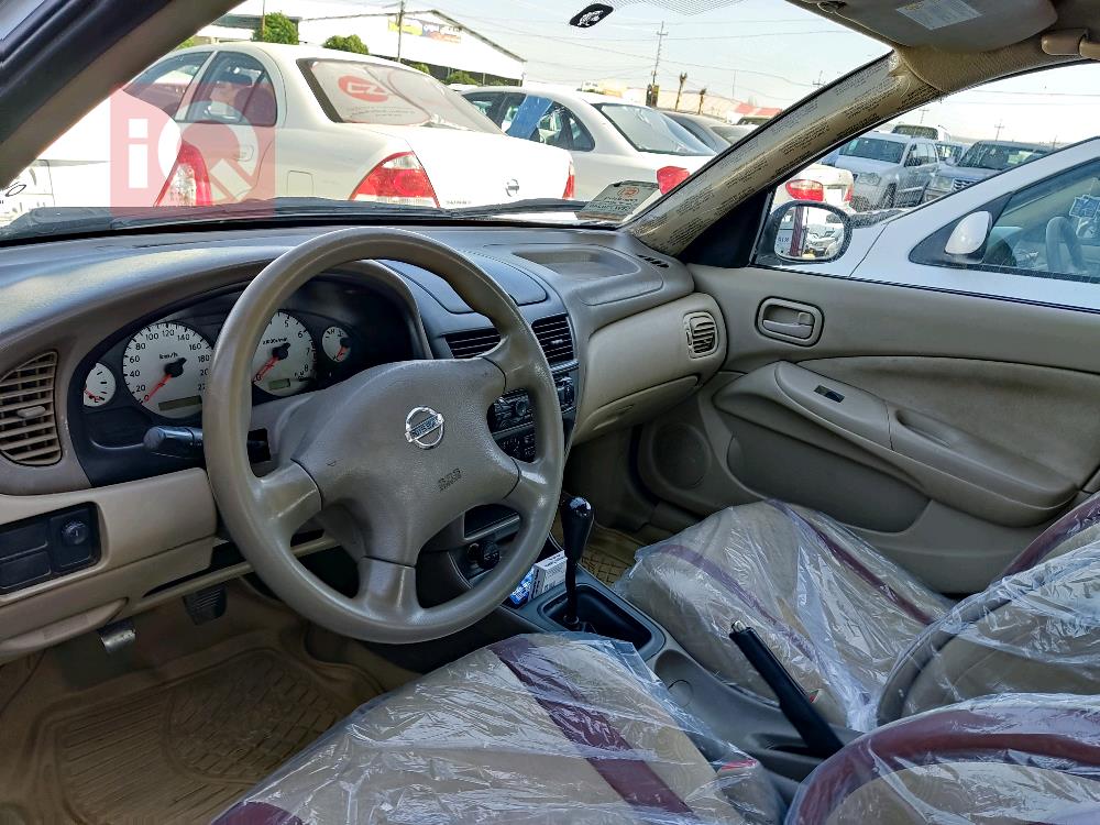 Nissan Sunny